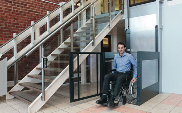 Wheelchair platform lift