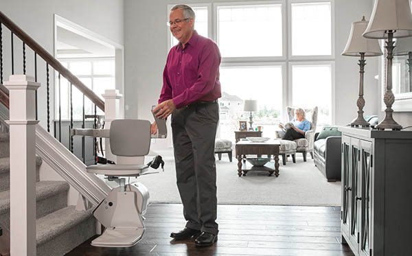 Why-choose-Bruno-Elan-Stairlift Why choose Bruno Elan Stairlift Outdoor stairlift